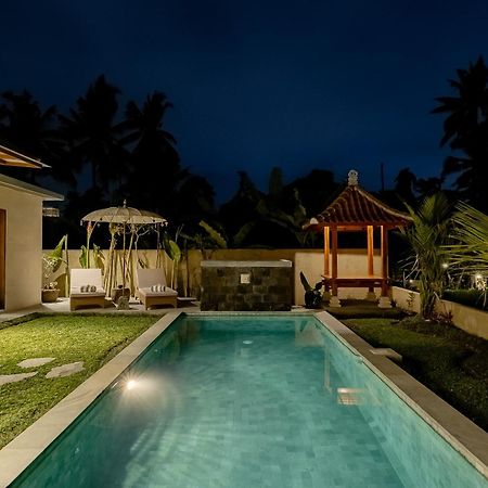 Suarga Loka Ubud Villa Esterno foto