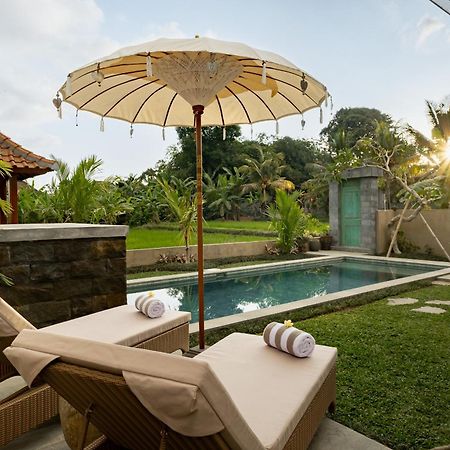 Suarga Loka Ubud Villa Esterno foto