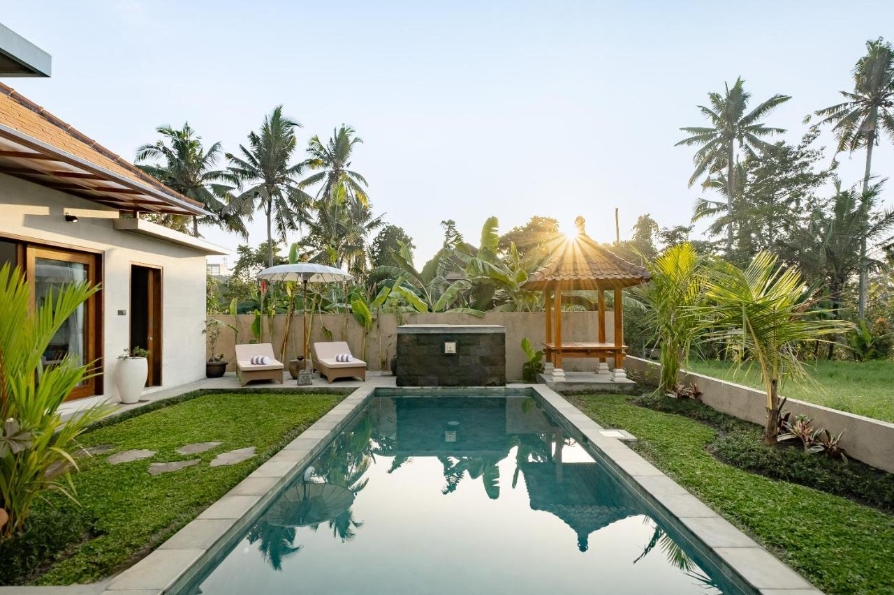 Suarga Loka Ubud Villa Esterno foto