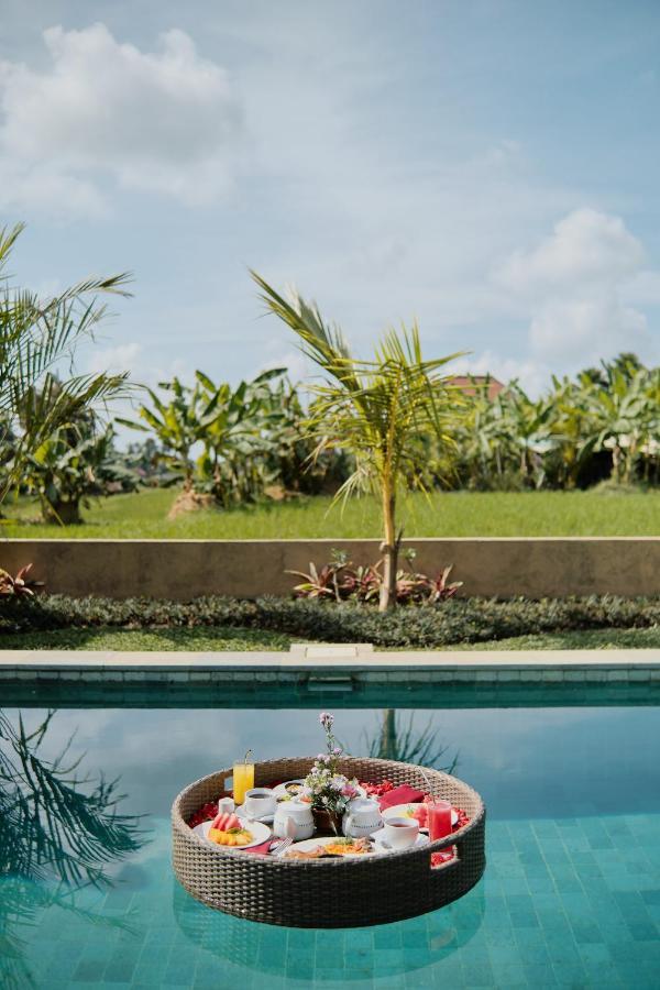 Suarga Loka Ubud Villa Esterno foto