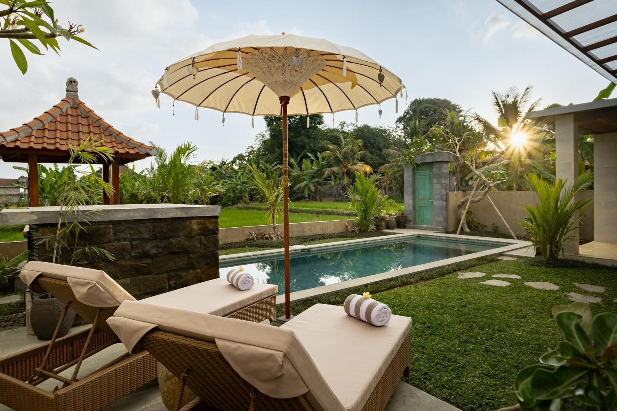 Suarga Loka Ubud Villa Esterno foto