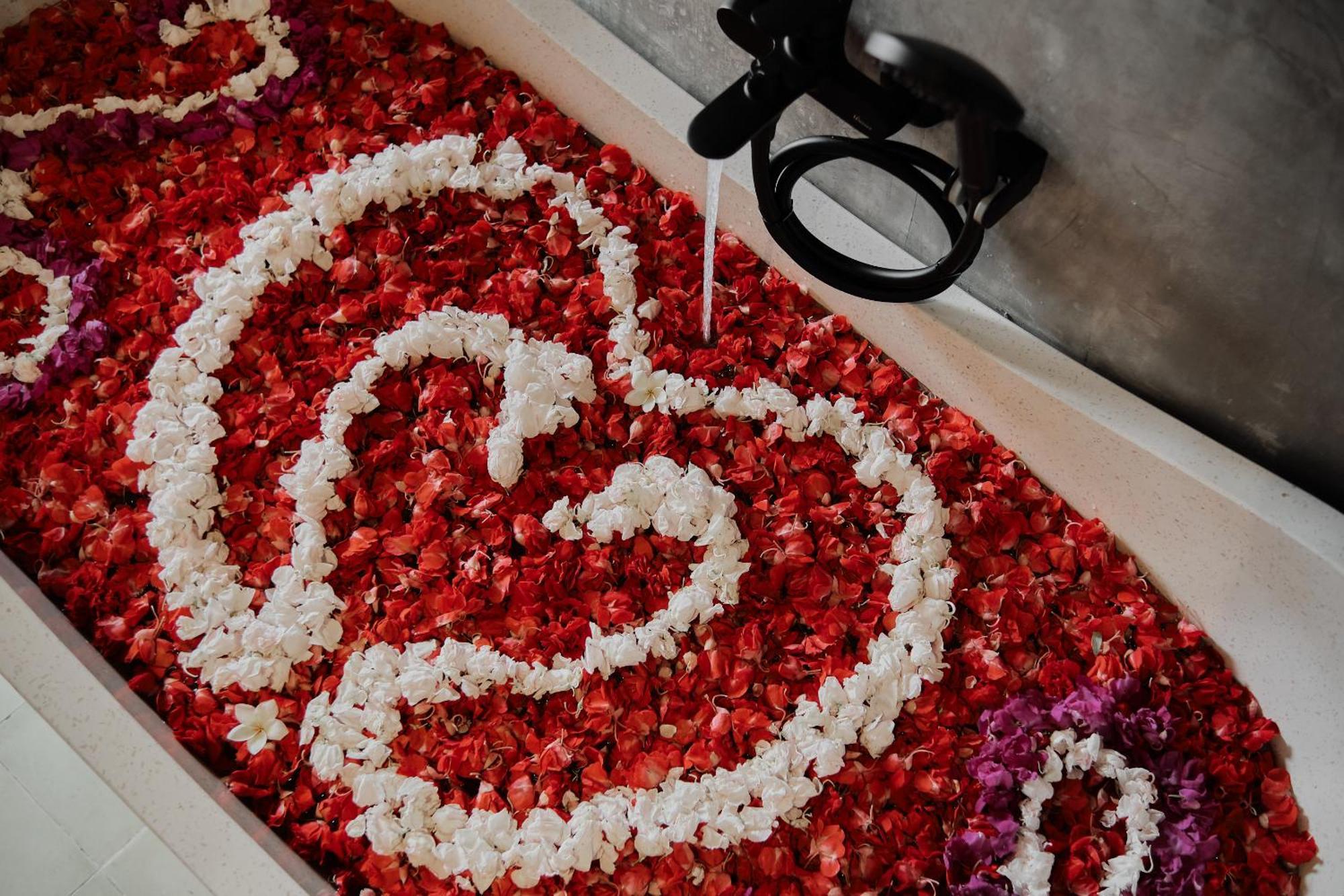Suarga Loka Ubud Villa Esterno foto